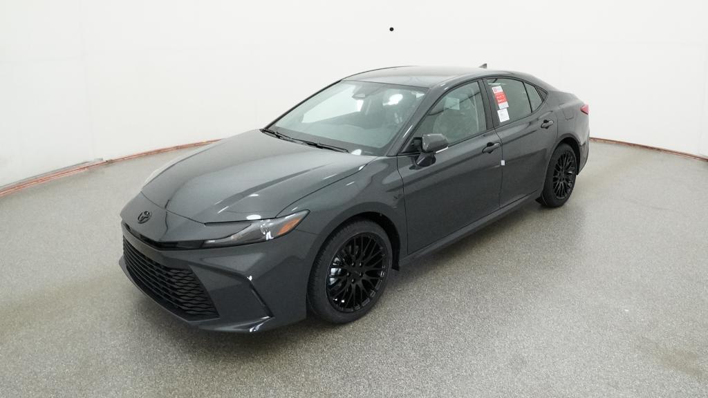 2026 Toyota Camry LE's photo