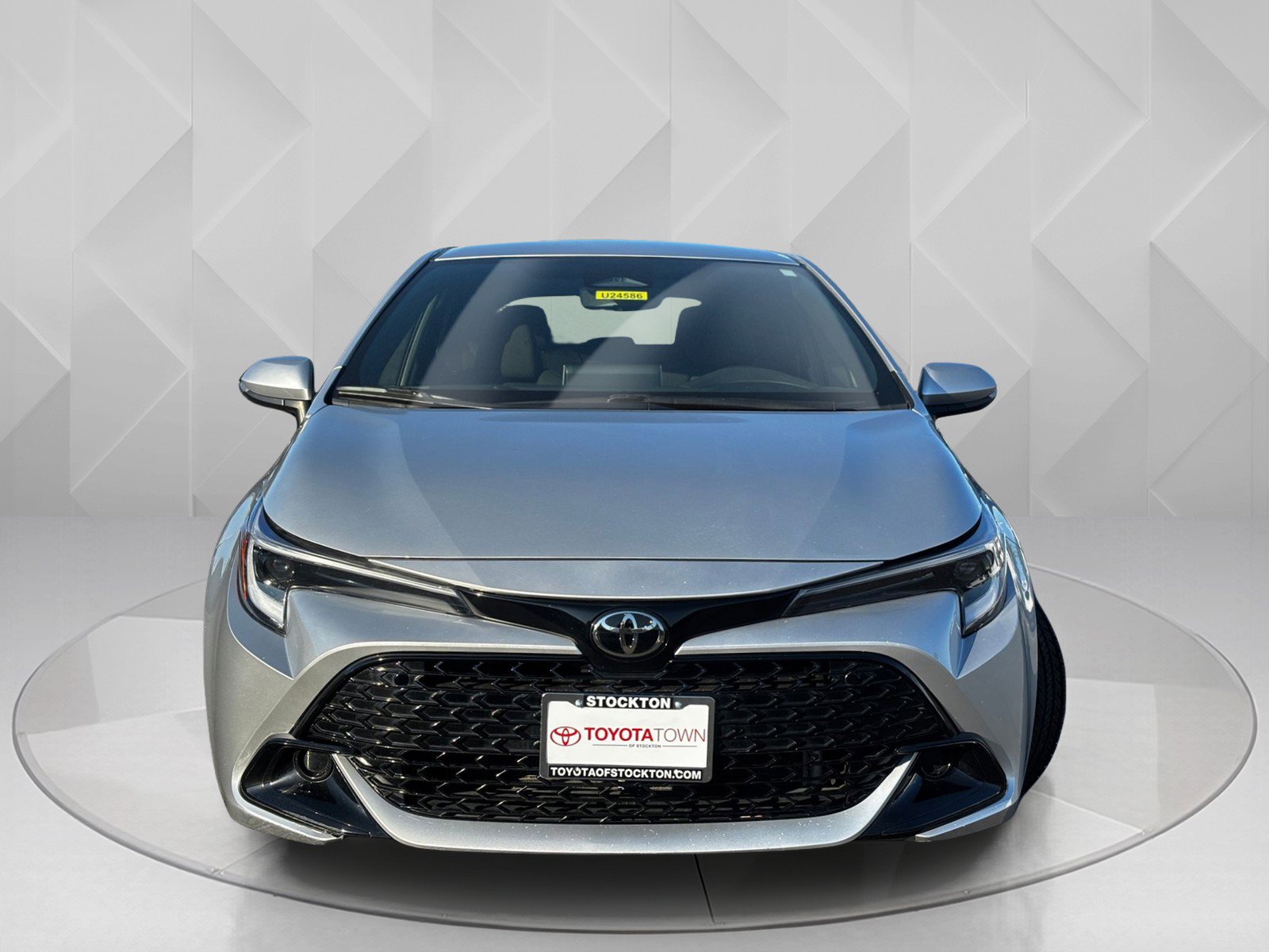 2023 Toyota Corolla SE photo 4