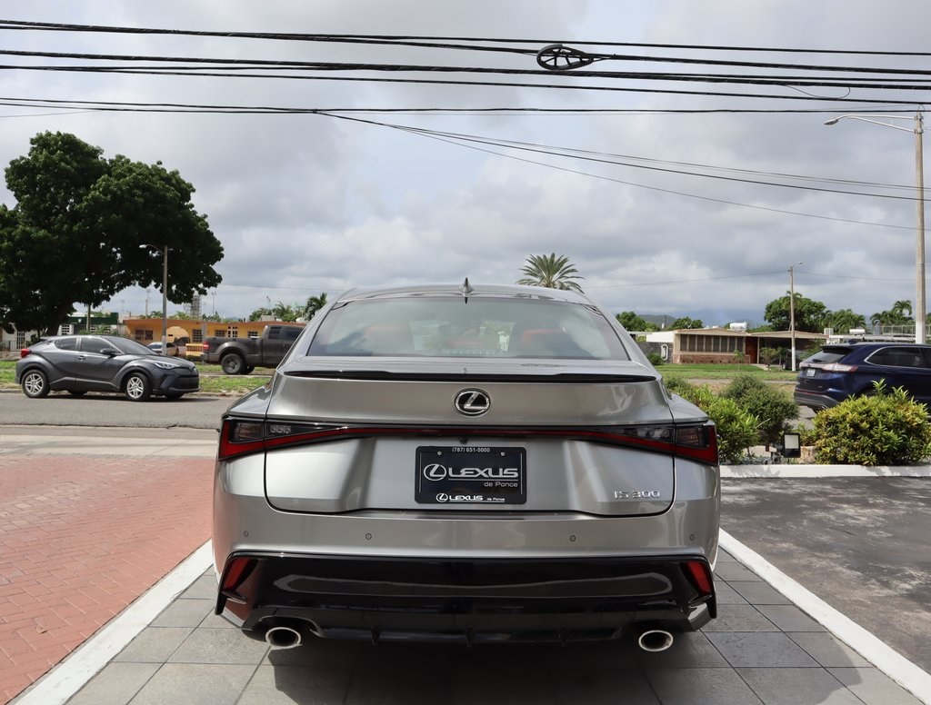 2025 Lexus IS 300 F SPORT photo 6