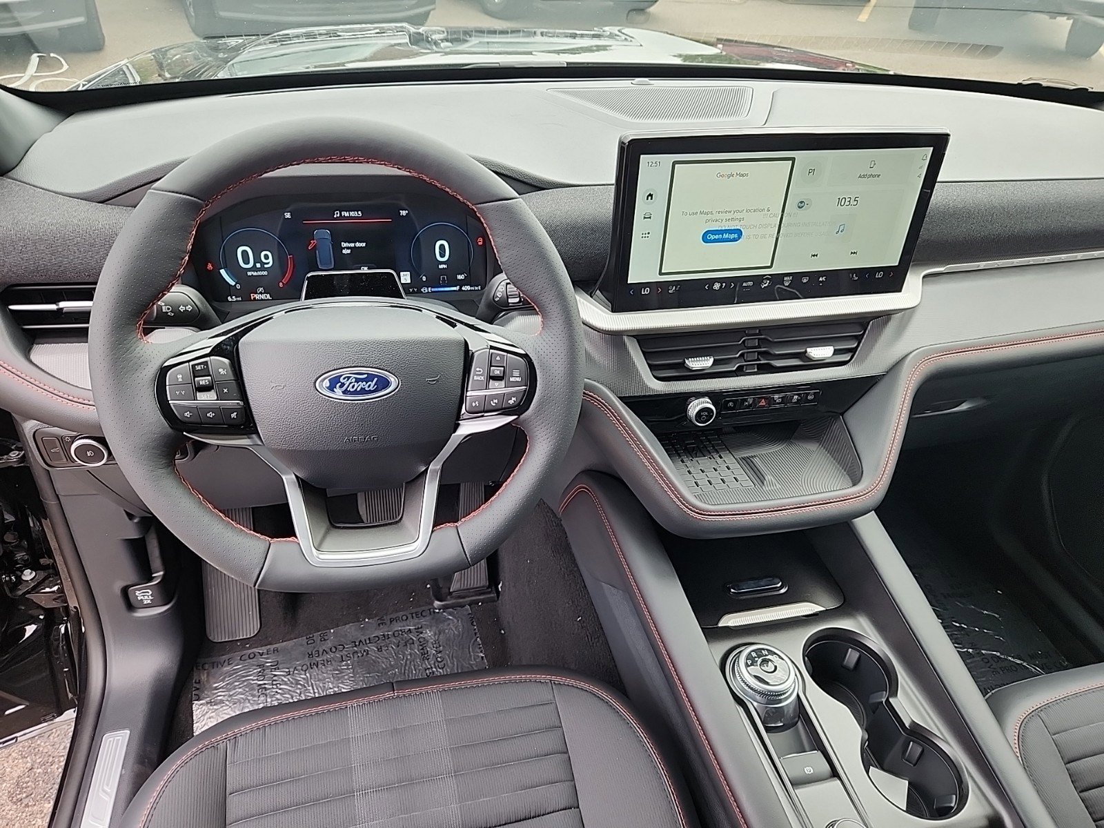 2025 Ford Explorer ST-Line photo 8