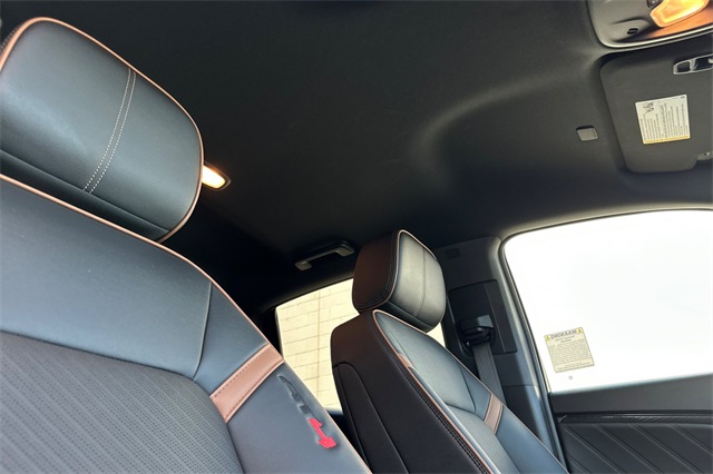 2024 Gmc Canyon AT4 photo 15
