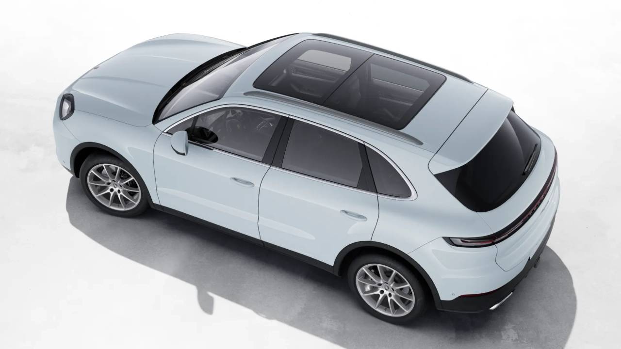 2026 Porsche Cayenne photo 4