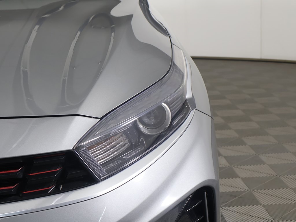2023 Kia Forte GT-Line photo 14