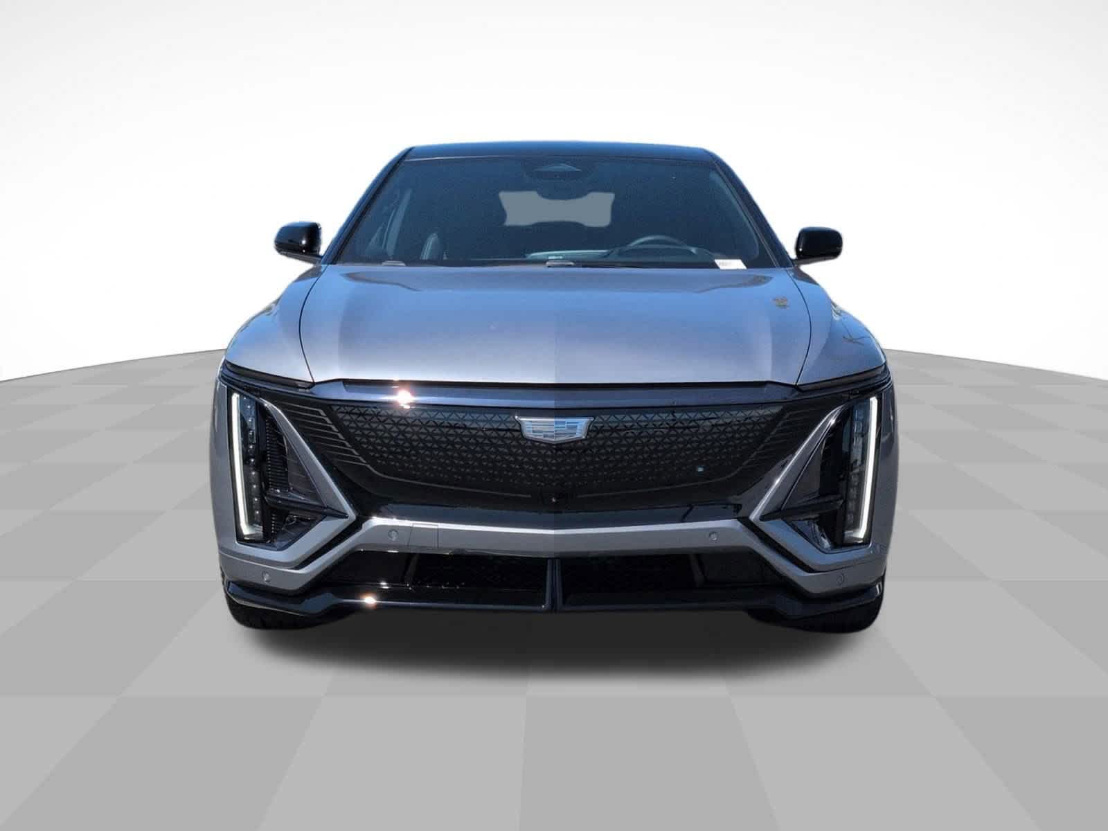 2026 Cadillac Lyriq photo 2