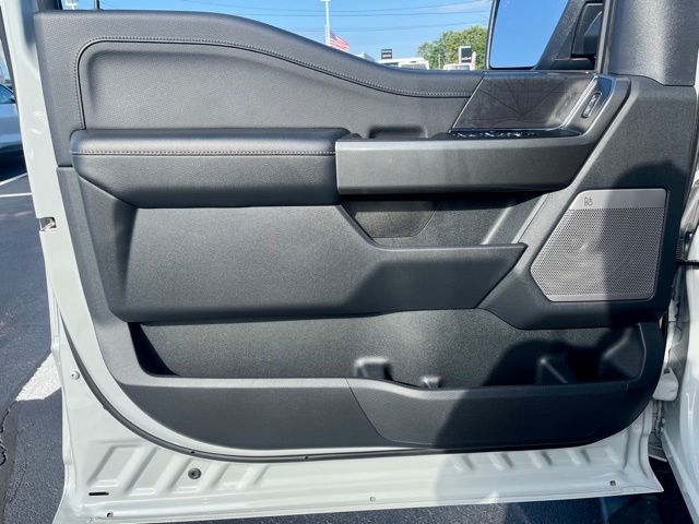 2023 Ford F-150 XLT photo 9