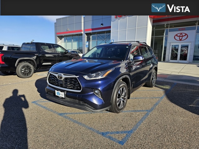 2021 Toyota Highlander XLE's photo