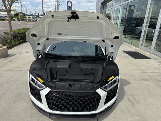 2018 Audi R8 Coupe V10 photo 18