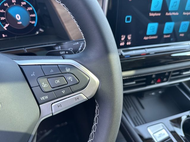 2026 Volkswagen Atlas SE Technology photo 18