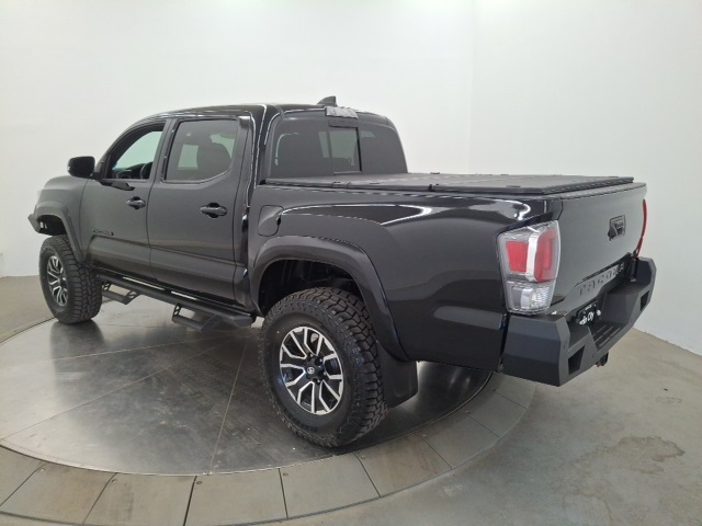 2022 Toyota Tacoma Limited photo 5