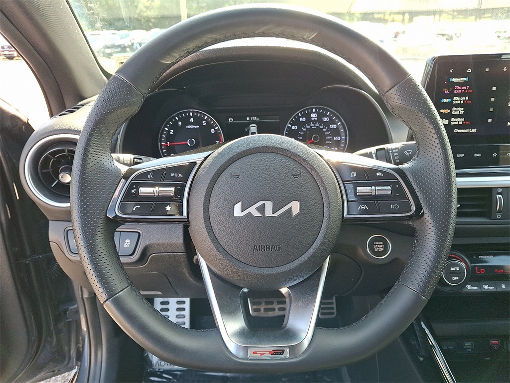 2023 Kia Forte GT-Line photo 19