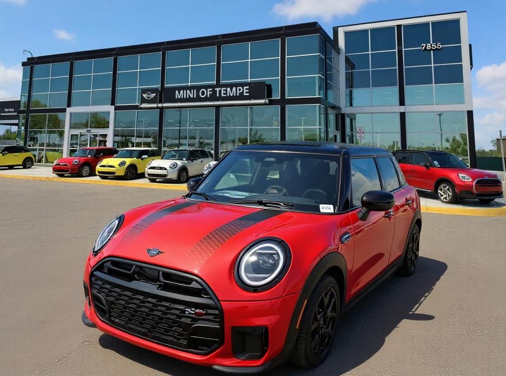 2026 MINI Hardtop S's photo