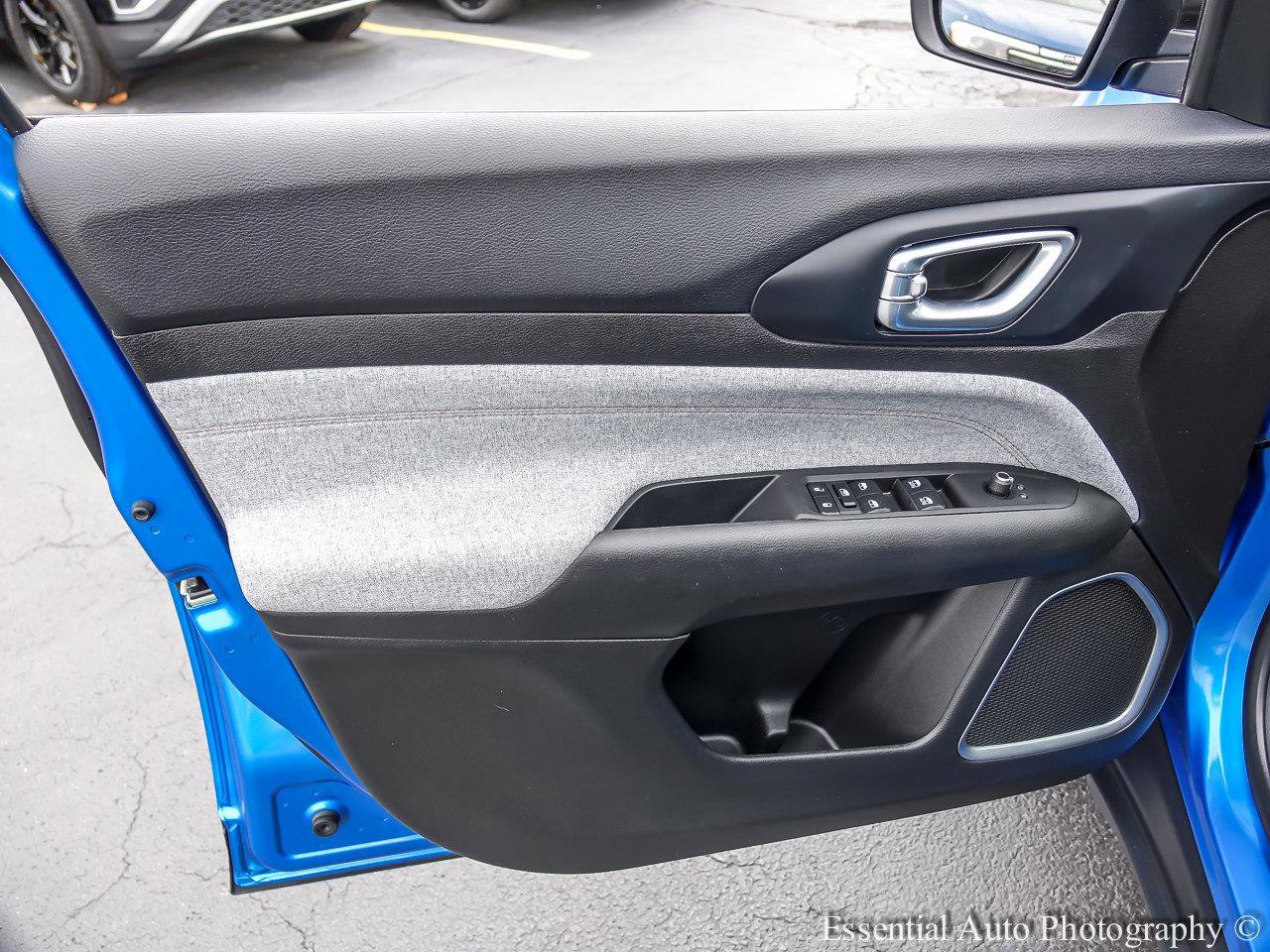 2024 JEEP COMPASS - Image 16