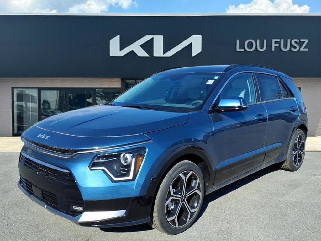 2025 Kia Niro EX Touring's photo