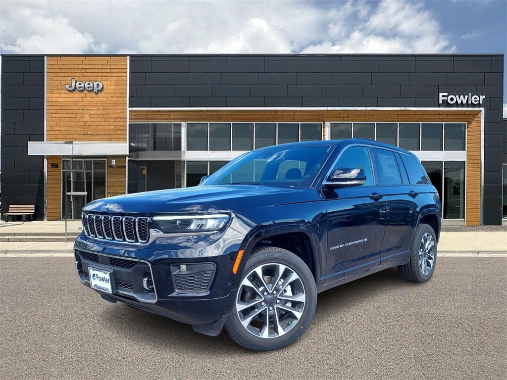2025 Jeep Grand Cherokee Overland's photo