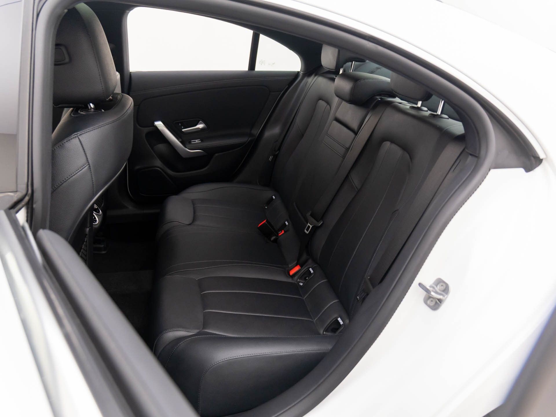 2025 Mercedes Benz CLA 250 4MATIC photo 13