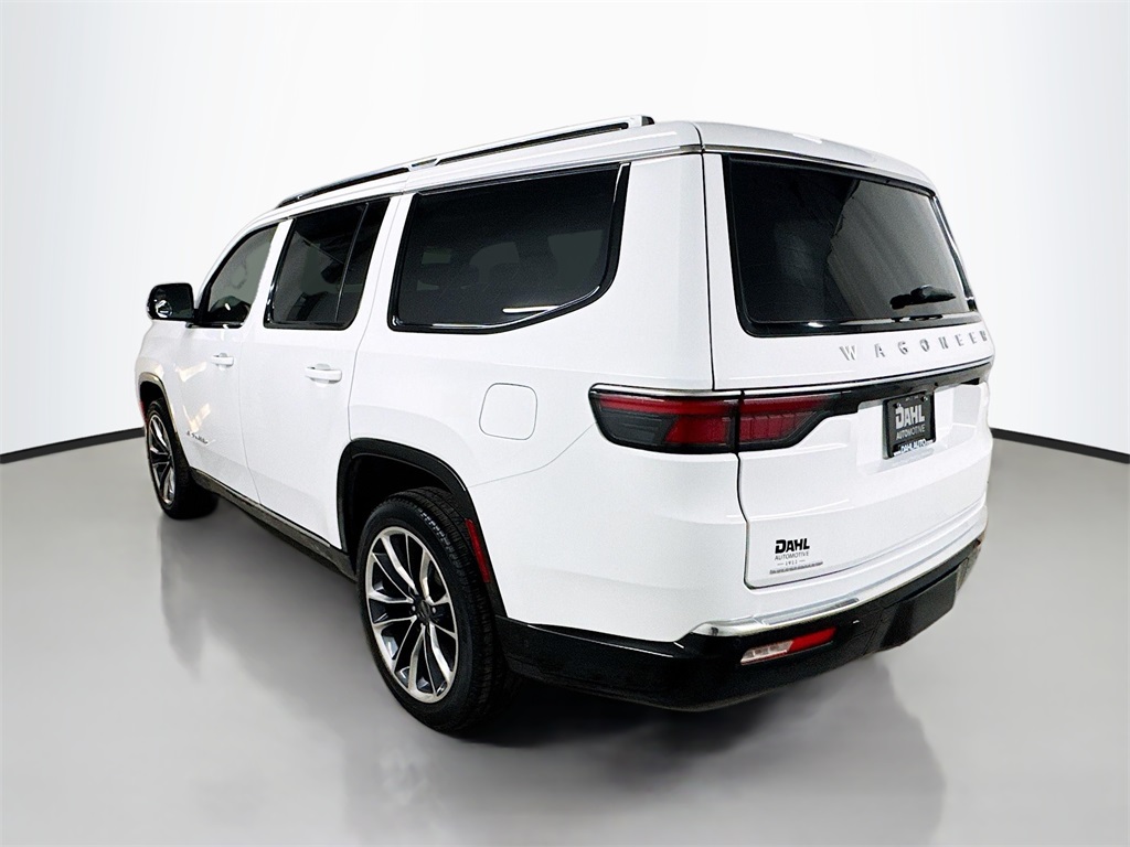 2023 Jeep Wagoneer Series III photo 3