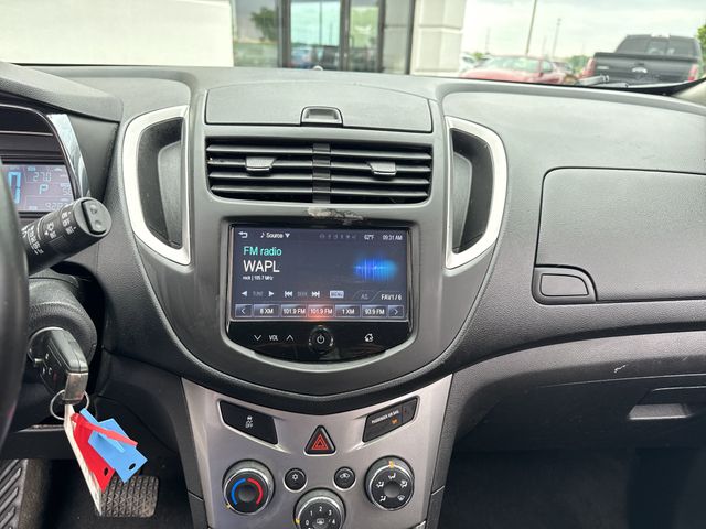 2016 Chevrolet Trax LT photo 7