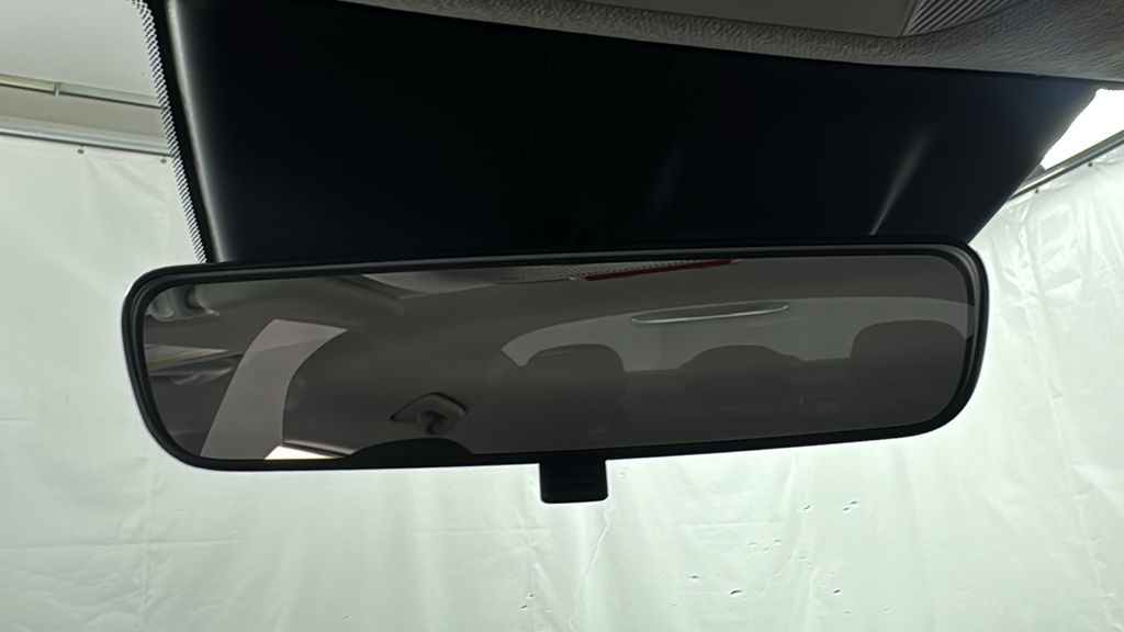 2025 Kia K4 LXS photo 26