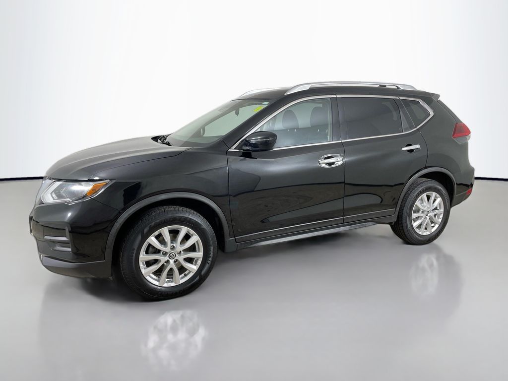 2020 Nissan Rogue SV photo 4