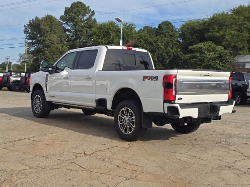 2026 Ford F-250 Platinum photo 5