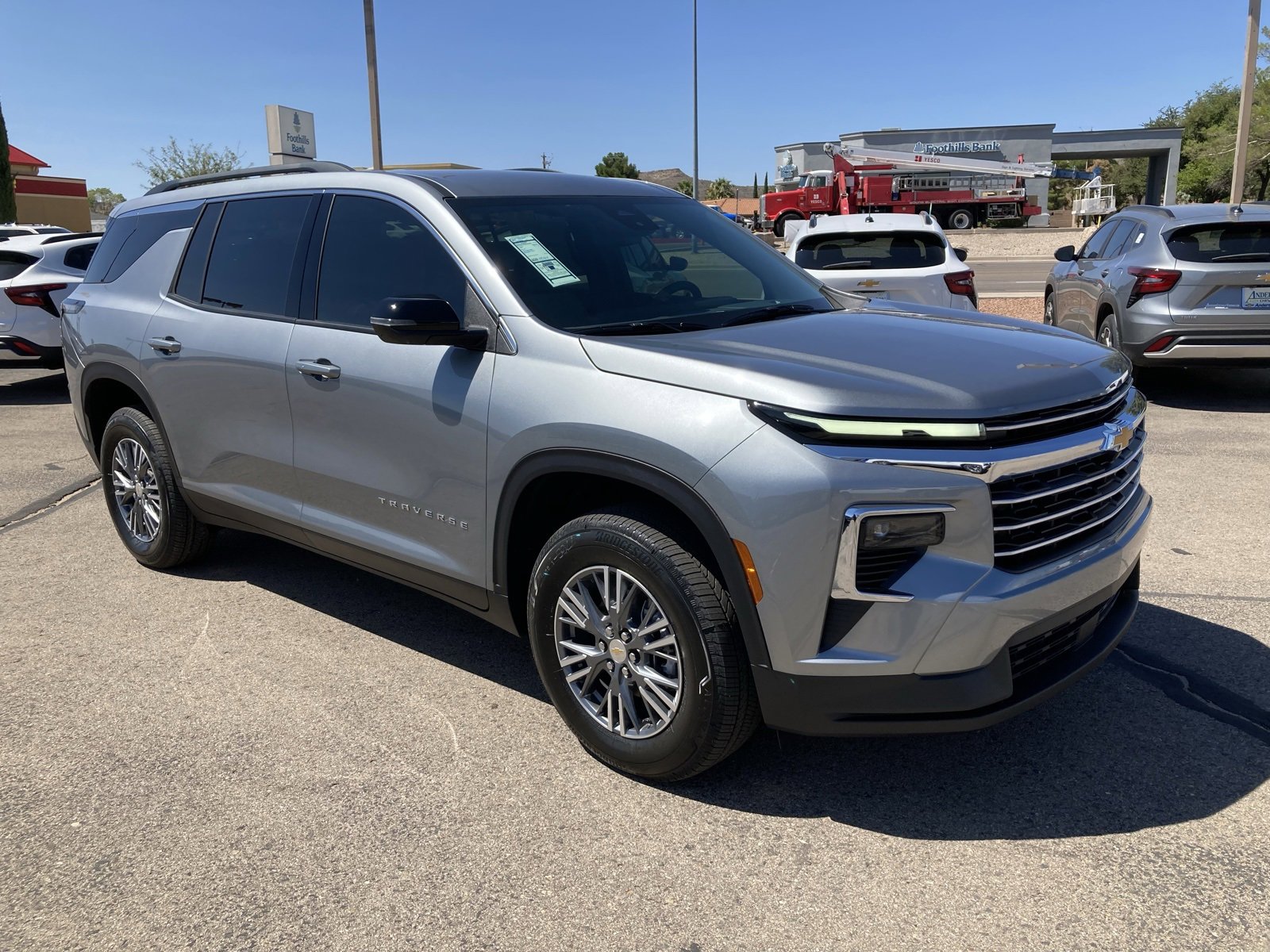 2026 Chevrolet Traverse photo 3