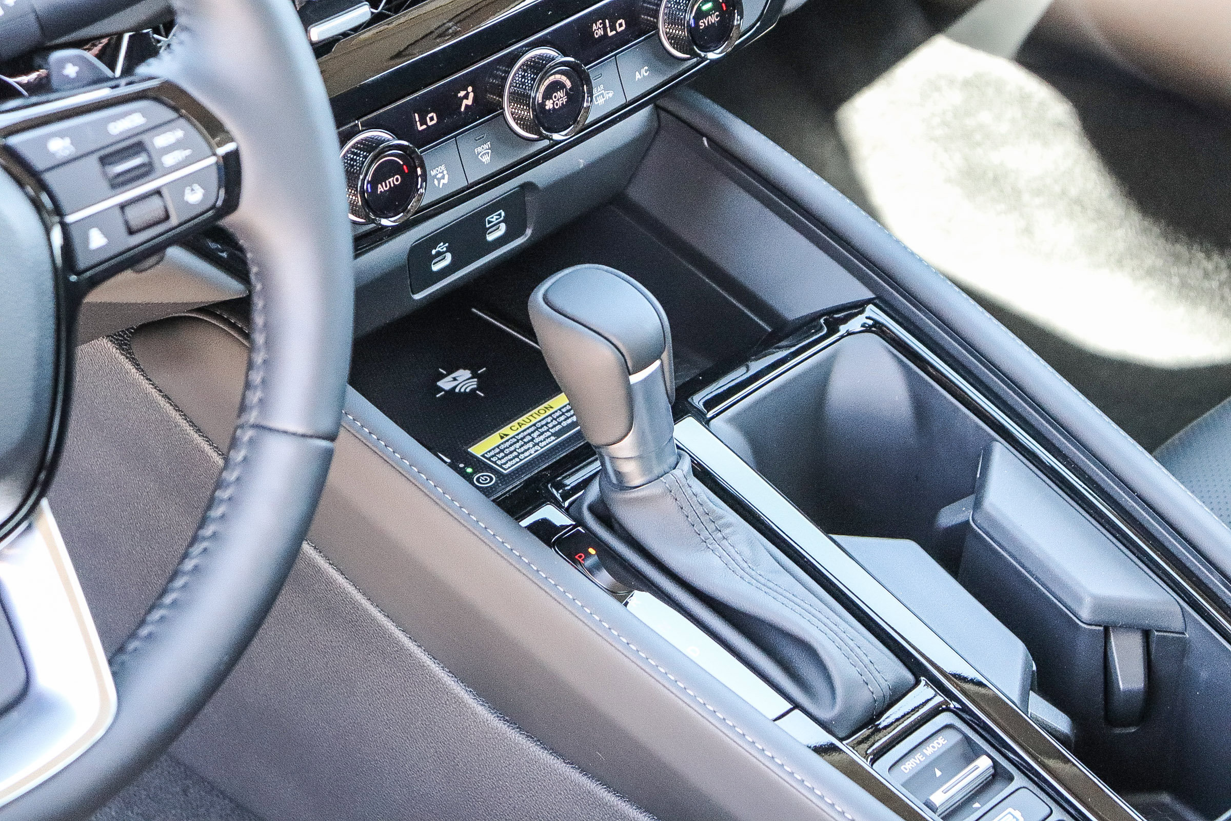 2025 Honda Accord Hybrid Touring photo 21