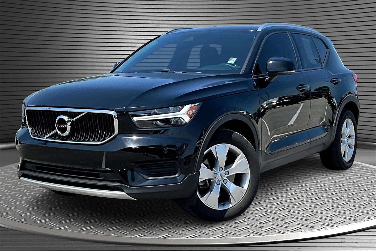 2020 Volvo XC40