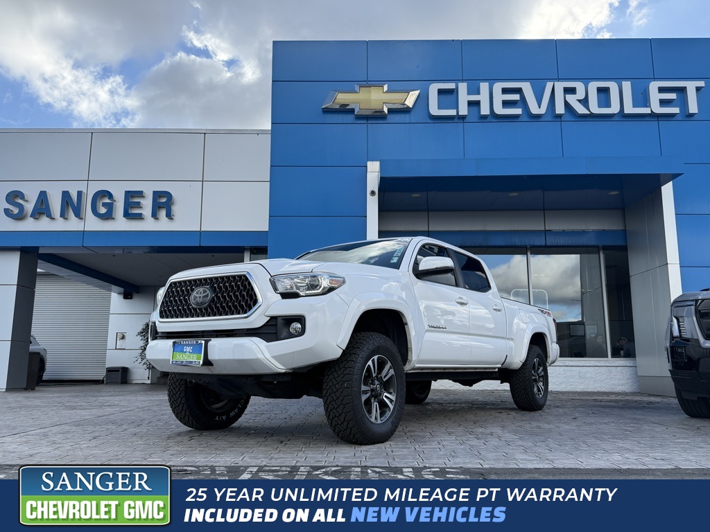 2019 Toyota Tacoma TRD Sport's photo