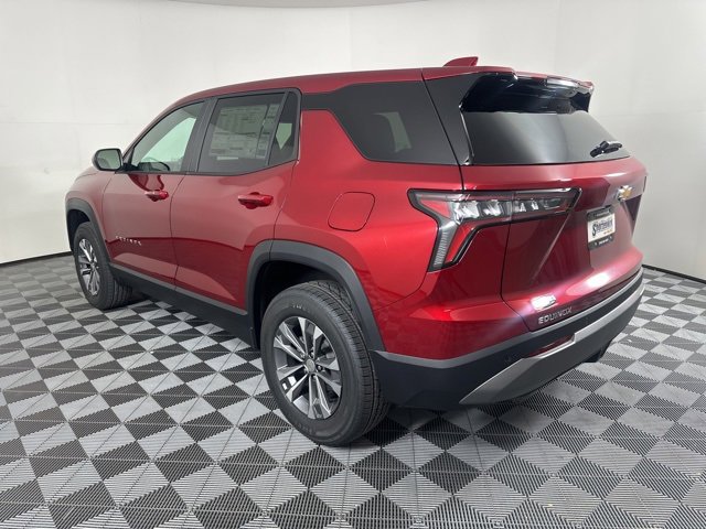 2026 Chevrolet Equinox LT photo 3