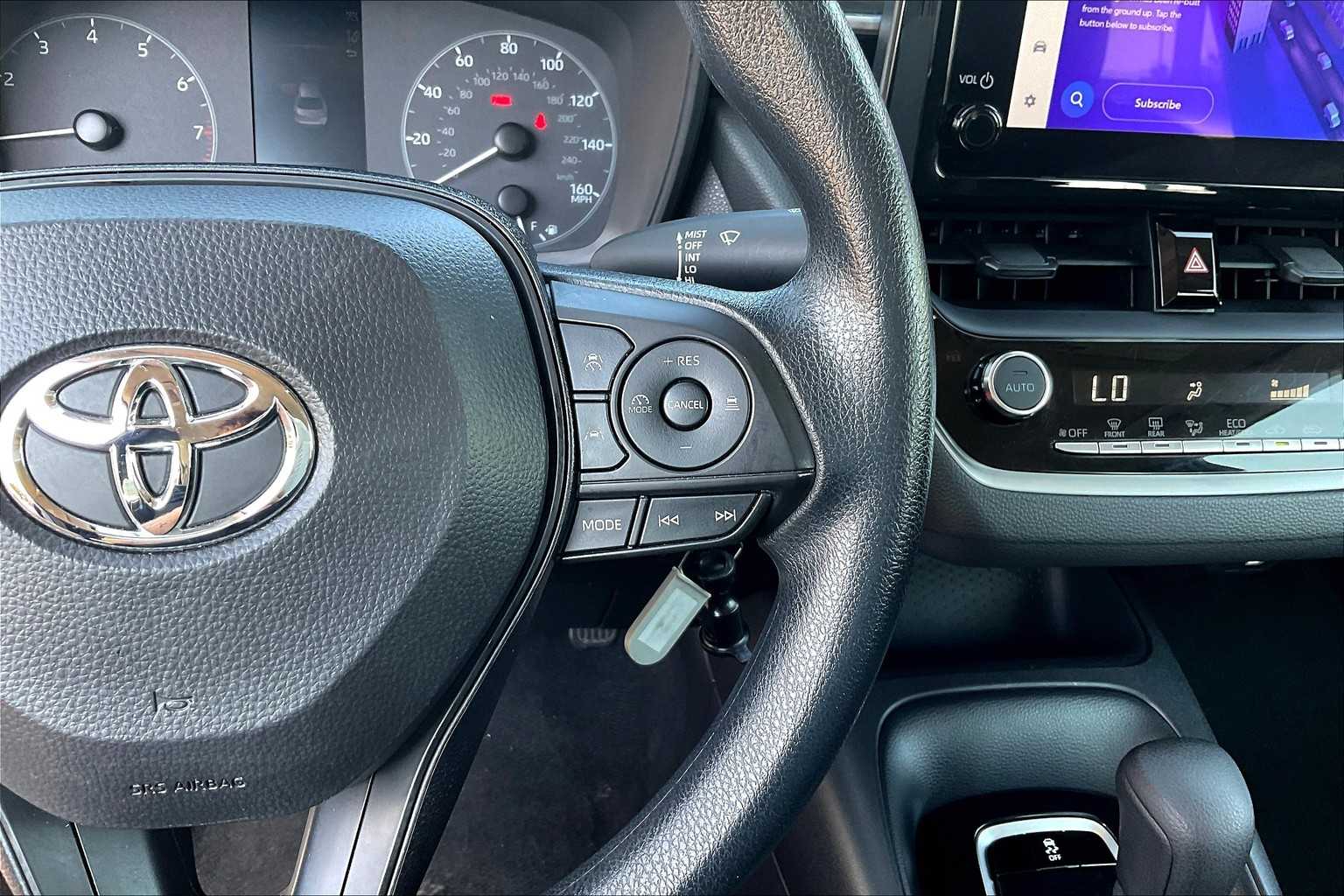 2024 Toyota Corolla LE photo 22