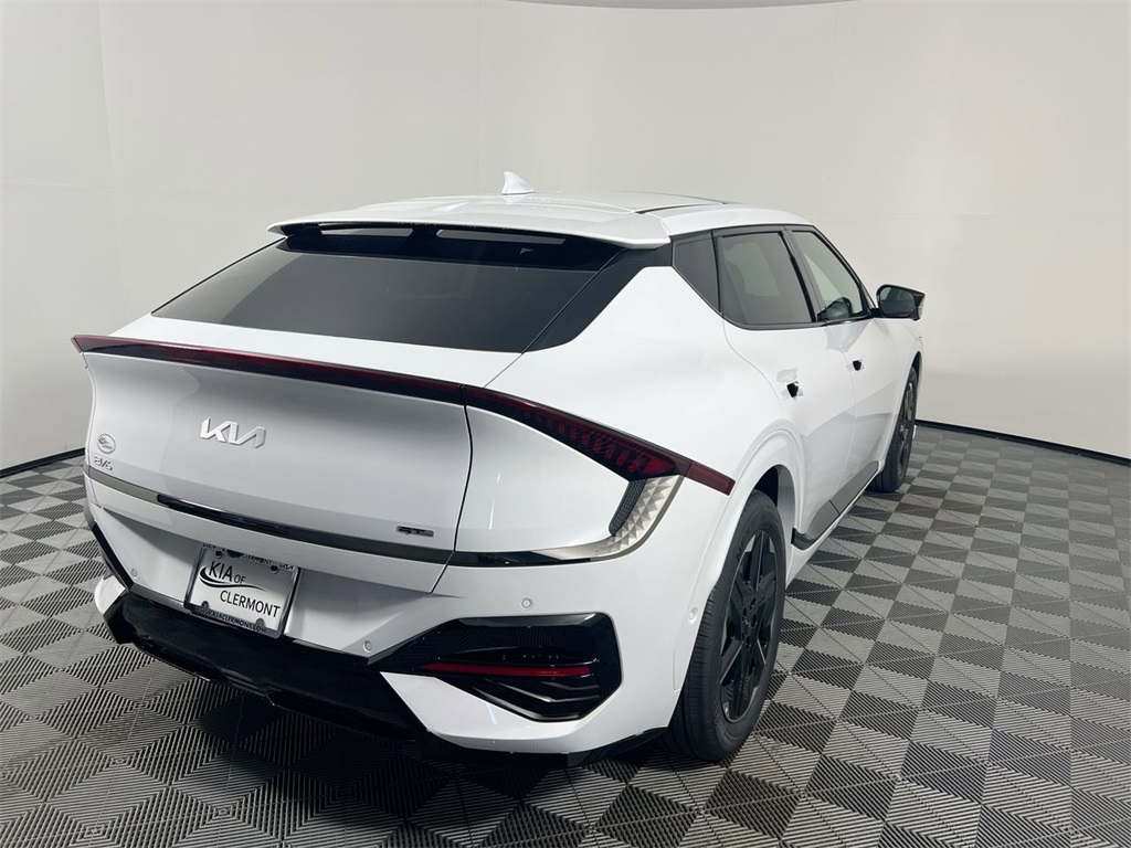 2025 Kia EV6 GT-Line photo 3