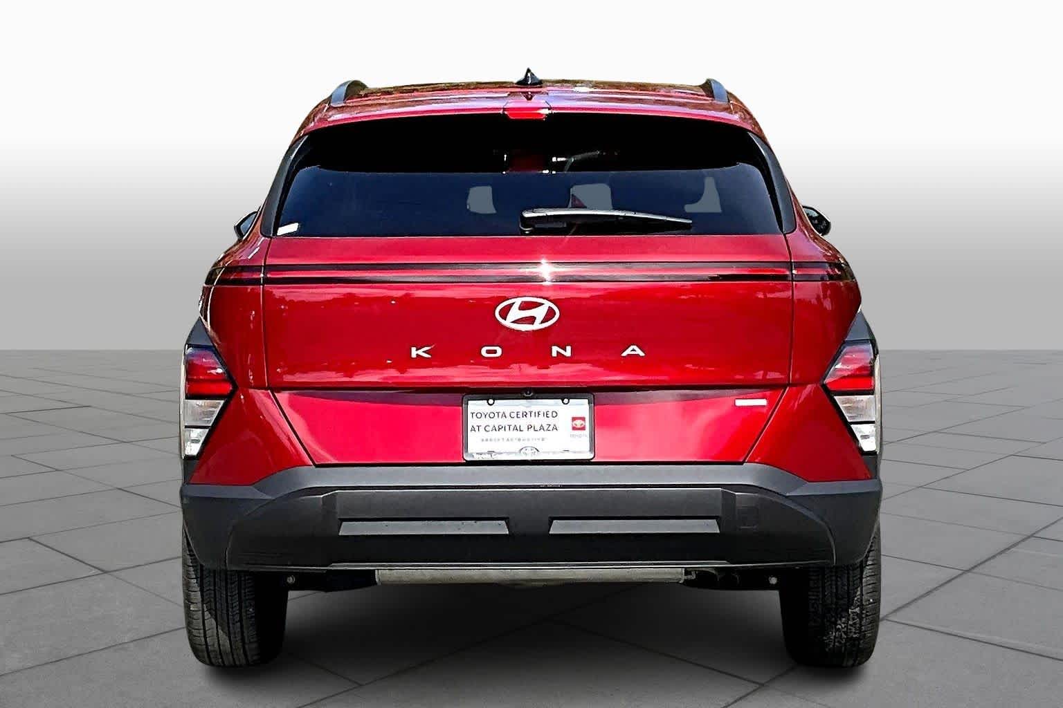2024 Hyundai Kona SEL photo 4