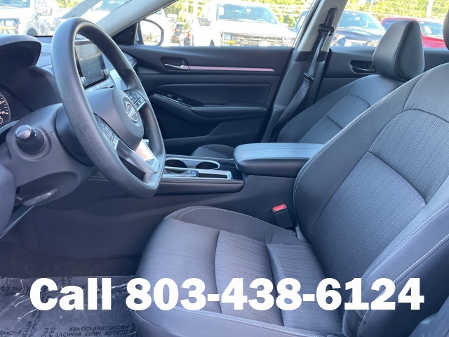 2023 Nissan Altima 2.5 SV photo 7