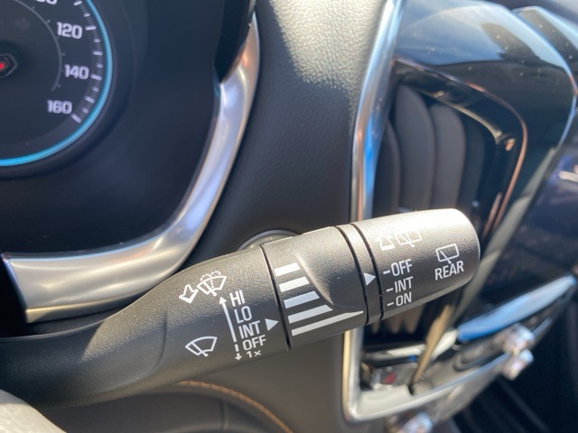 2020 Chevrolet Traverse Premier photo 22