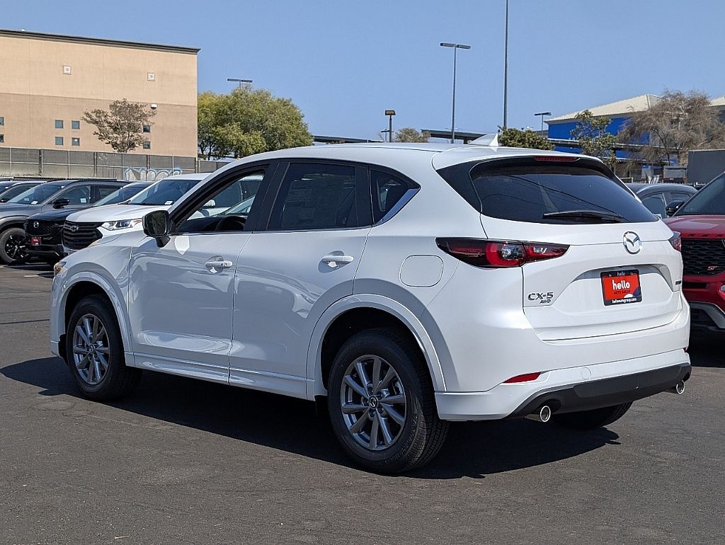 2025 Mazda CX-5 2.5 S Preferred photo 8