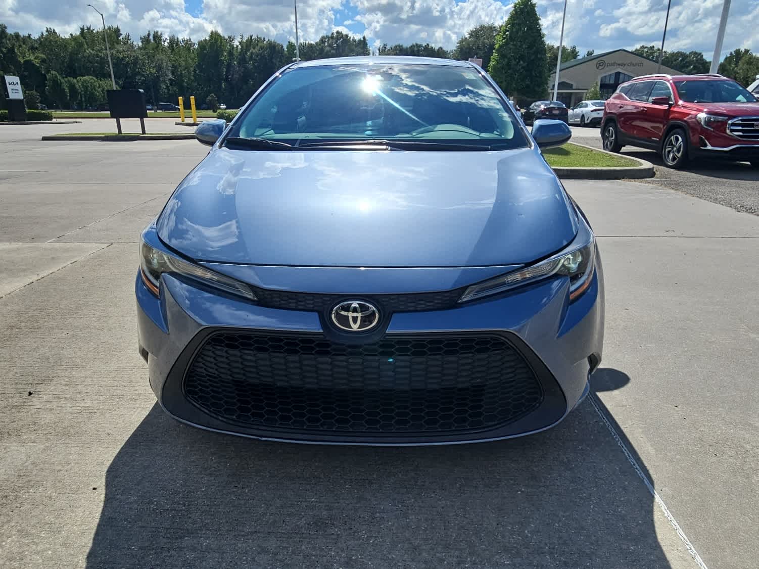 2020 Toyota Corolla LE photo 4