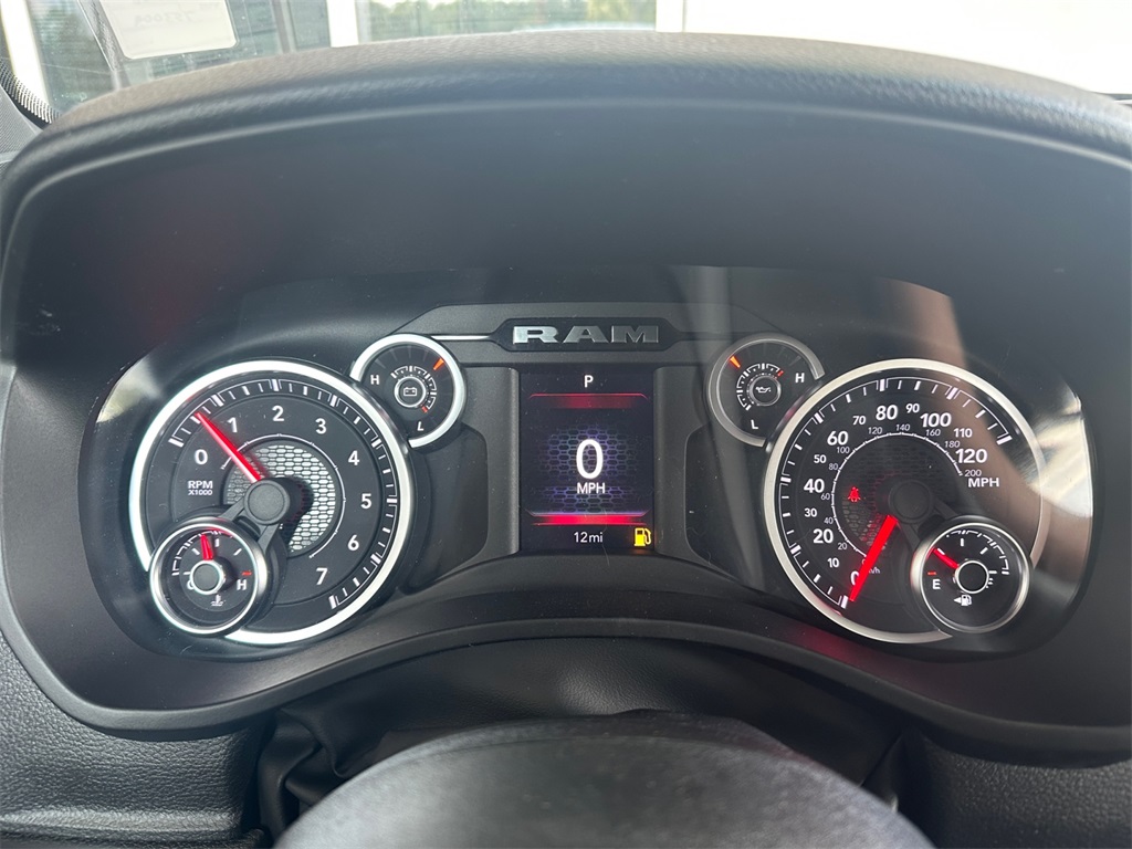 2025 Ram 1500 Tradesman photo 18