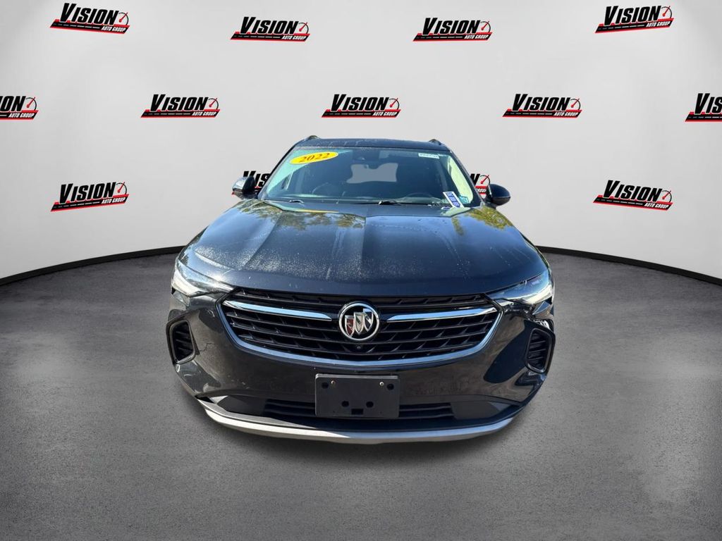 2022 Buick Envision Essence photo 2