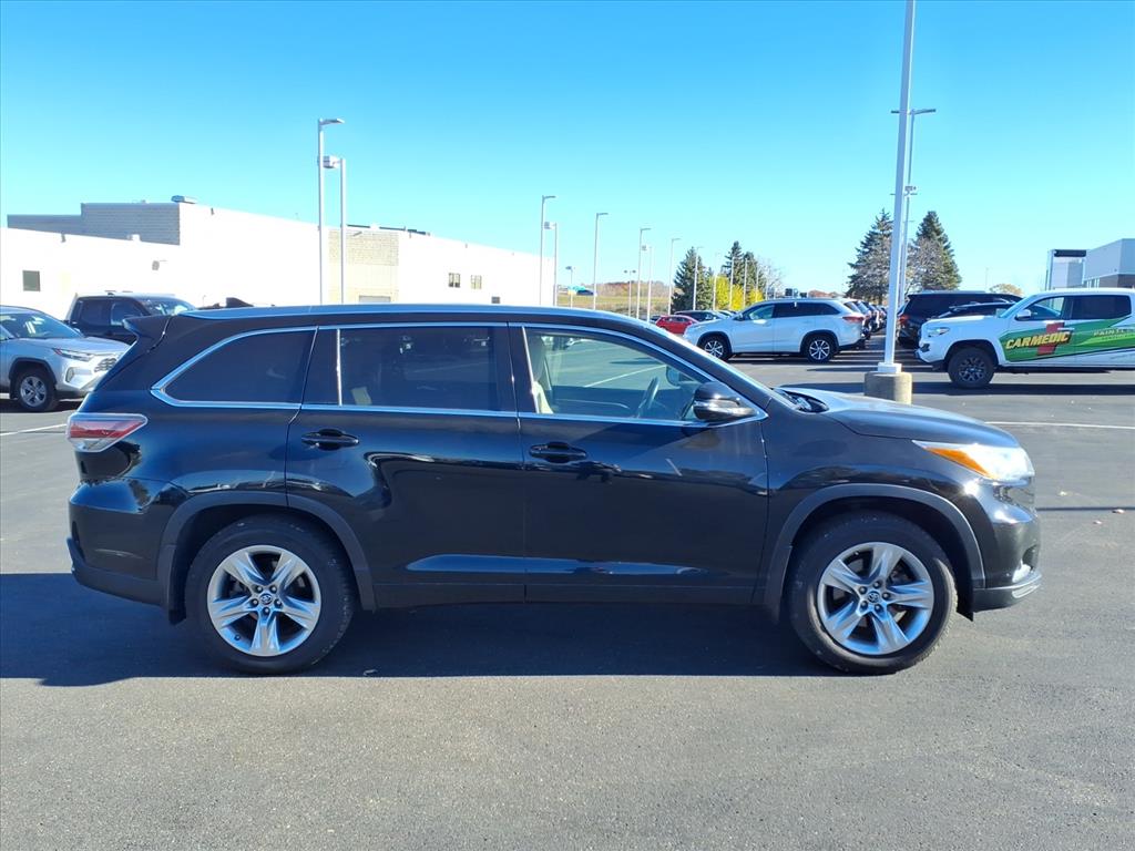 Certified 2016 Toyota Highlander Limited with VIN 5TDDKRFHXGS253122 for sale in Burnsville, Minnesota
