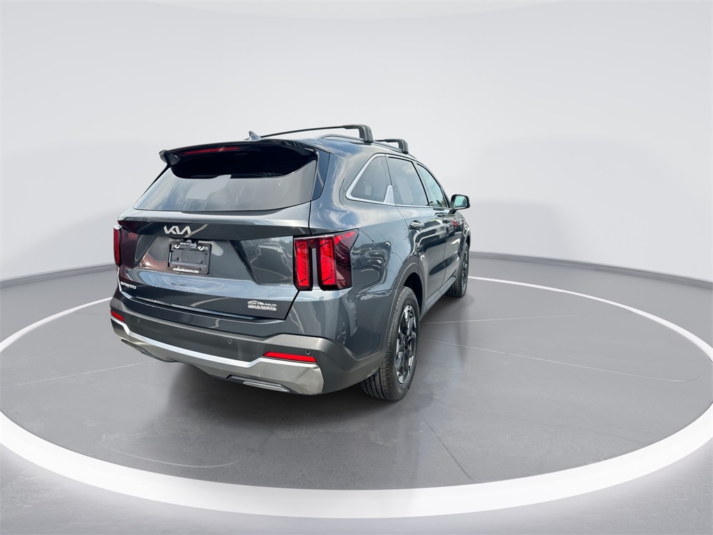 2025 Kia Sorento S photo 8