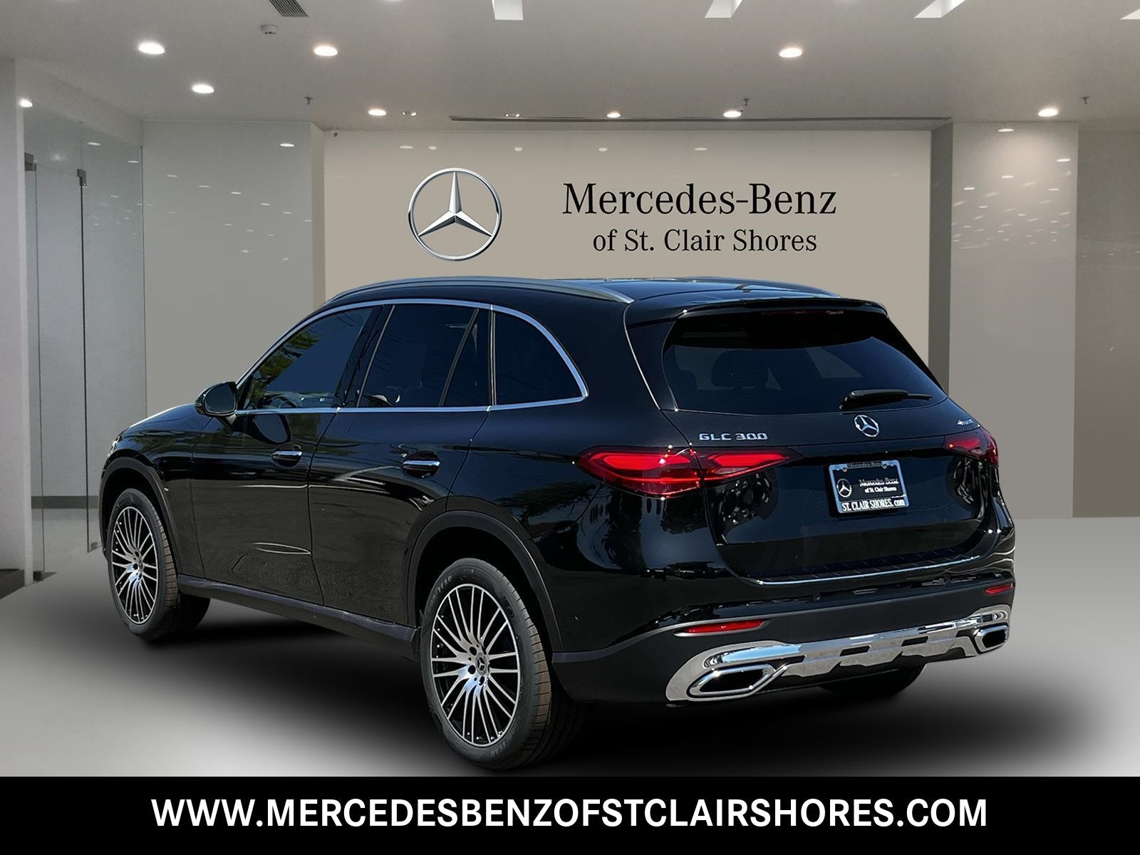 2024 Mercedes Benz GLC 300 4MATIC photo 3