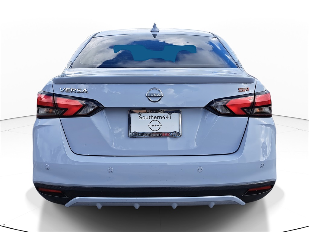 2025 Nissan Versa 1.6 SR photo 6