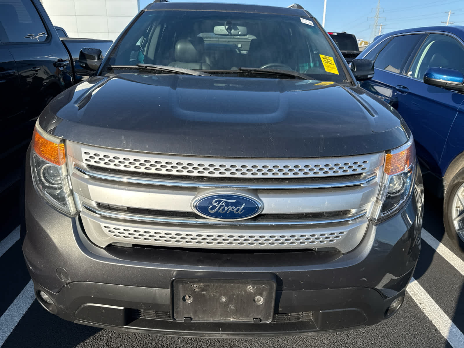 2015 Ford Explorer XLT photo 2