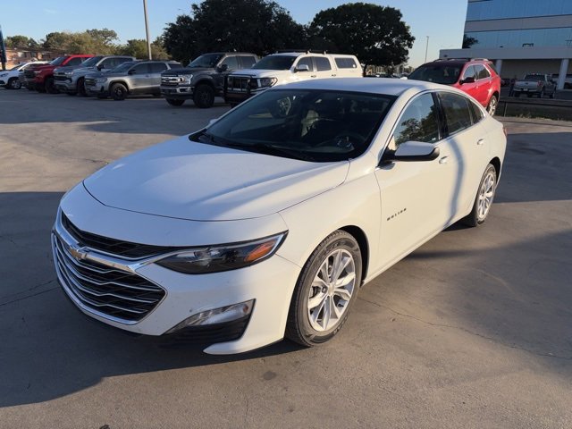 2022 Chevrolet Malibu 1LT photo 3