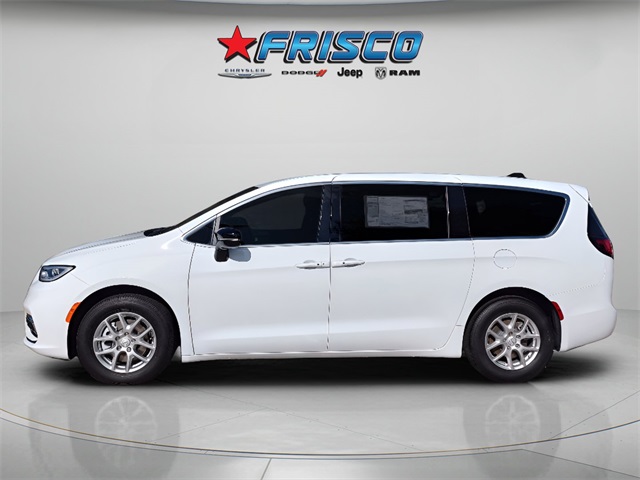 2026 Chrysler Pacifica photo 4