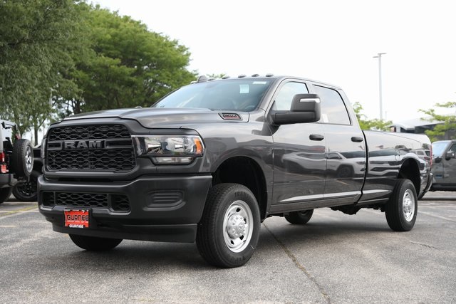 2024 Ram 2500 Tradesman photo 2