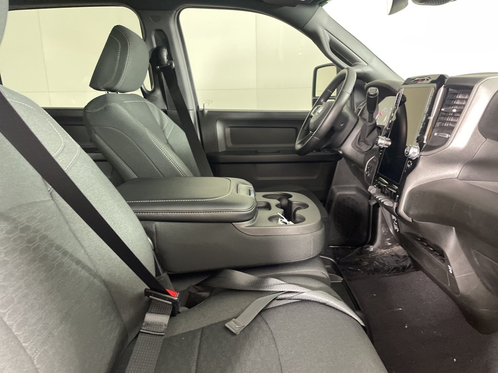2026 Ram 2500 Tradesman photo 13