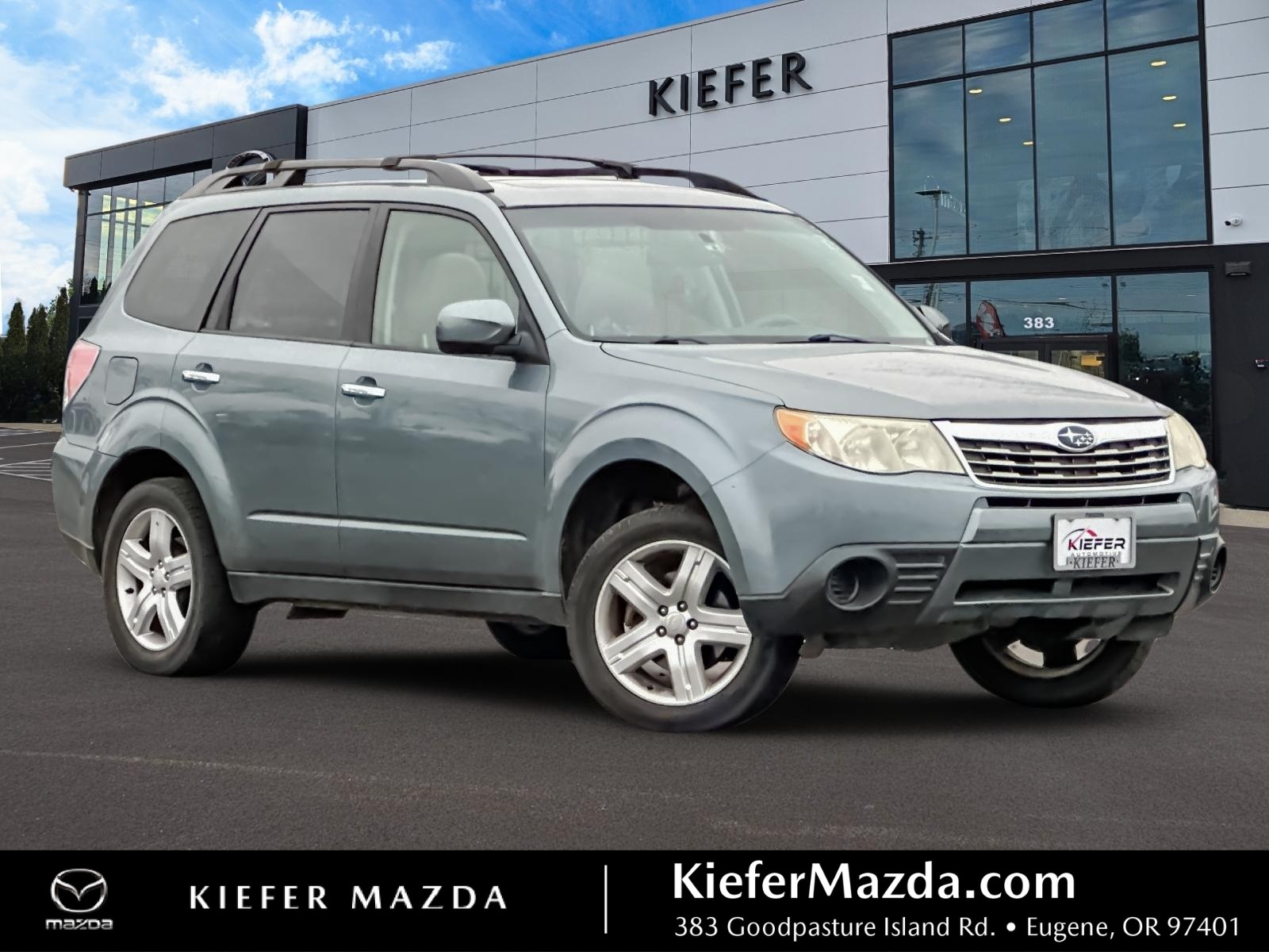 2010 Subaru Forester X Premium's photo