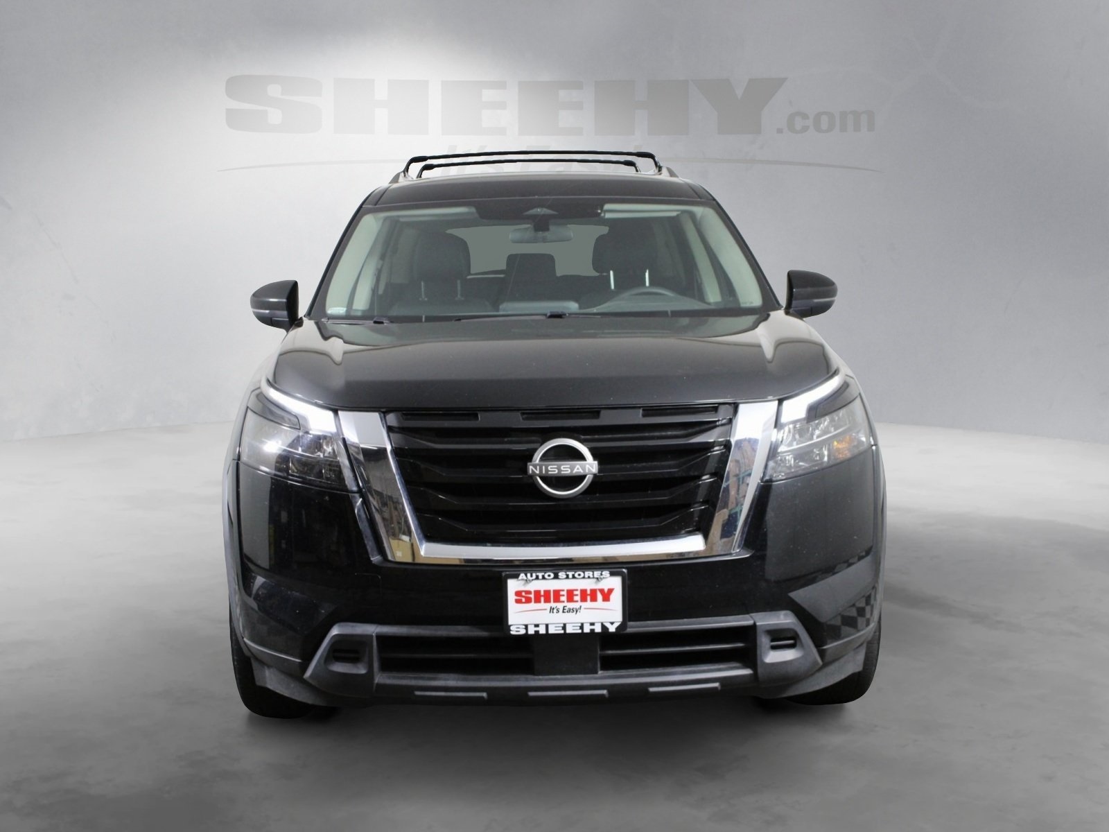2024 Nissan Pathfinder SV photo 2