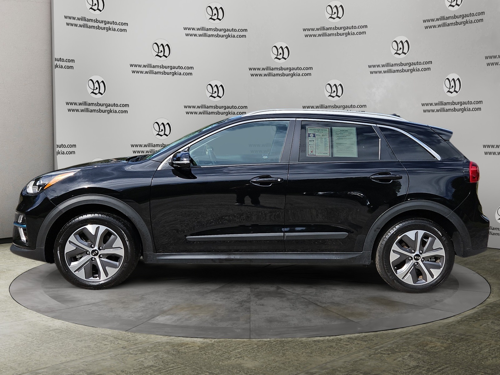 2020 Kia Niro EV EX photo 2